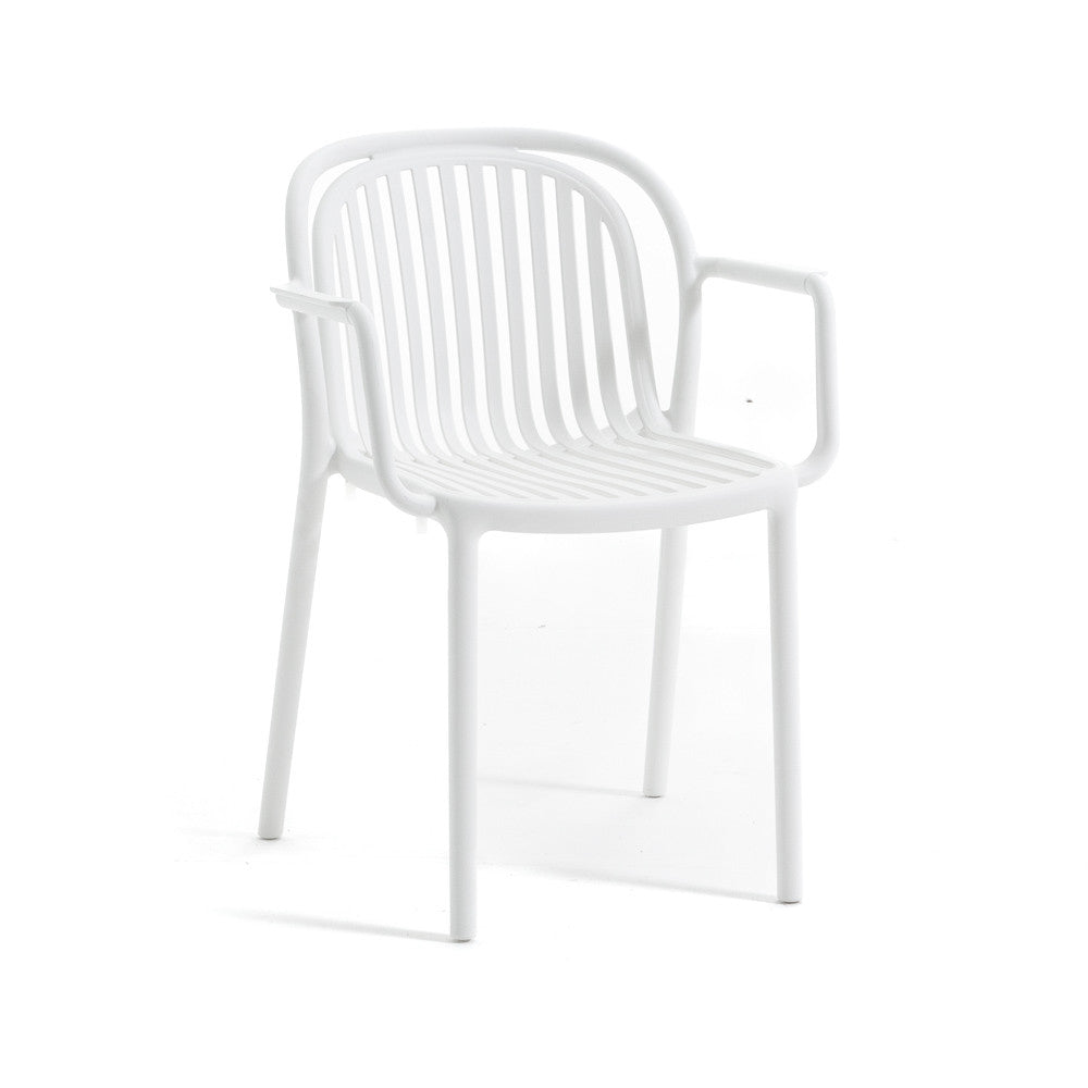Eloisa – sedia da esterno in resina con struttura a listelli