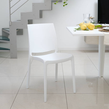 Carmen – sedia in polipropilene dal design lineare