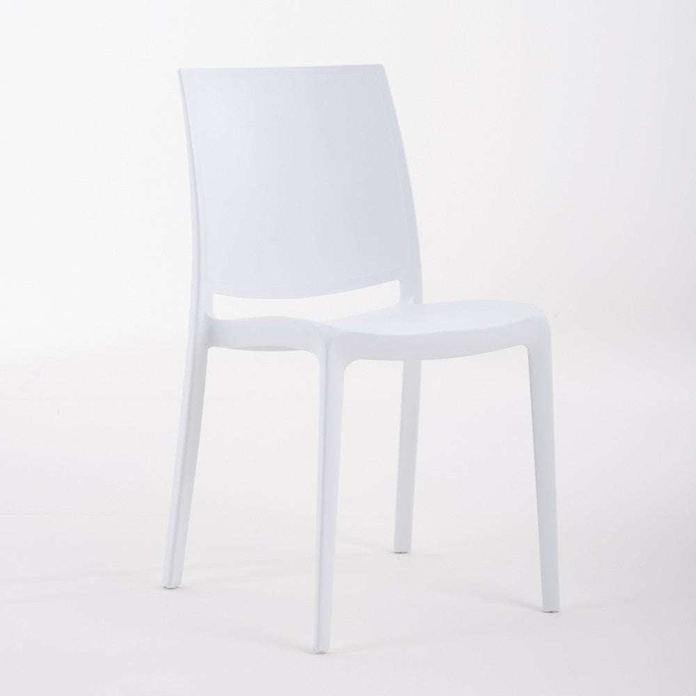 Carmen – sedia in polipropilene dal design lineare