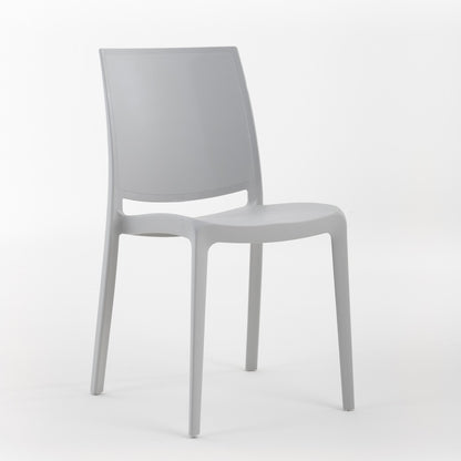 Carmen – sedia in polipropilene dal design lineare
