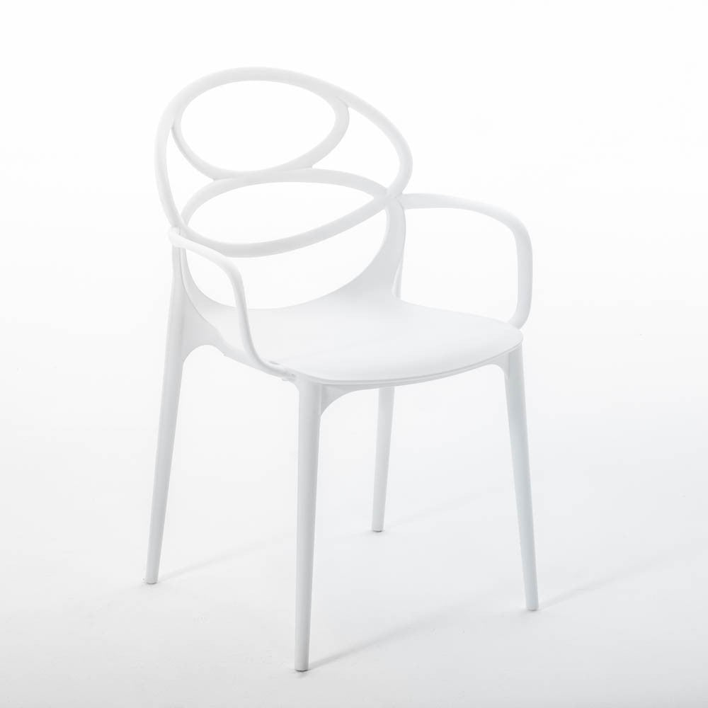Charlotte – sedia in resina monoblocco con braccioli