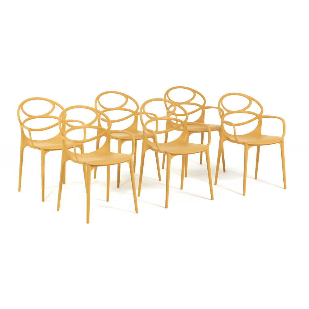 Charlotte – sedia in resina monoblocco con braccioli, colore senape
