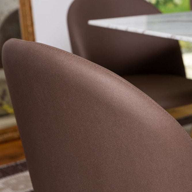Sara – sedia in ecopelle con gambe in metallo