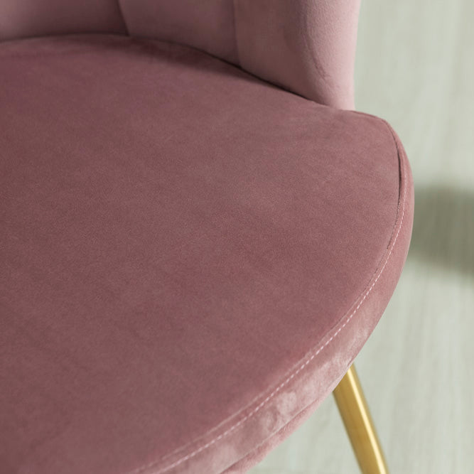 Shelly – Poltroncina design petali in velluto con gambe in metallo