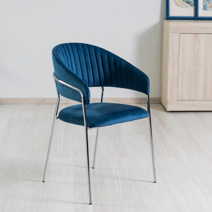 Lea – sedia in velluto trapuntato con gambe in metallo