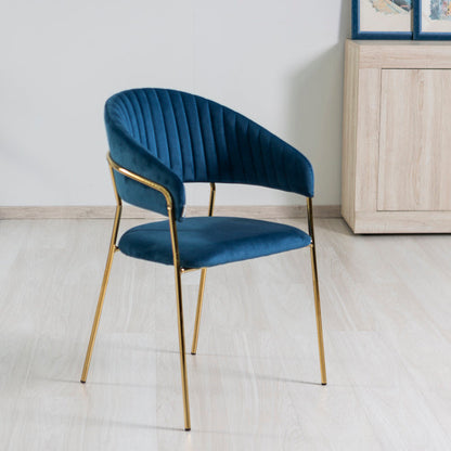 Lea – sedia in velluto trapuntato con gambe in metallo