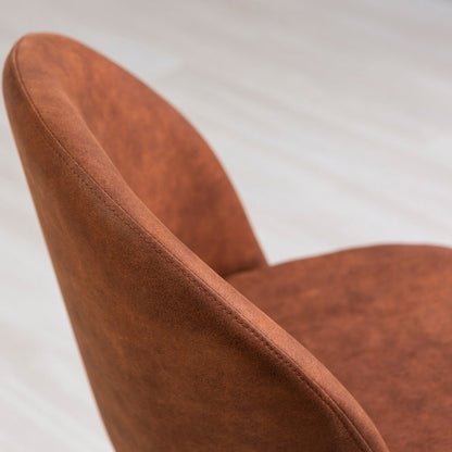 Sara – sedia in ecopelle con gambe in metallo, colore terracotta, gambe grigio scuro