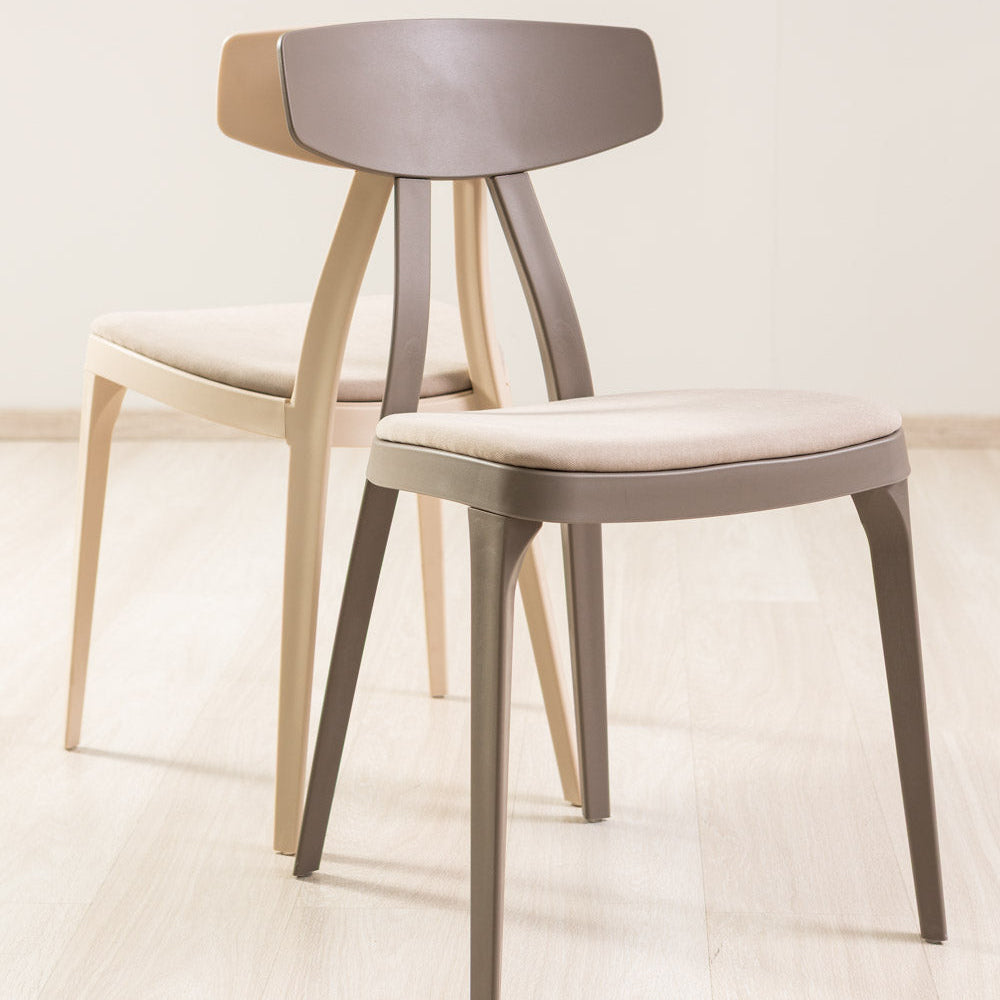 Tamara – sedia in polipropilene con seduta imbottita