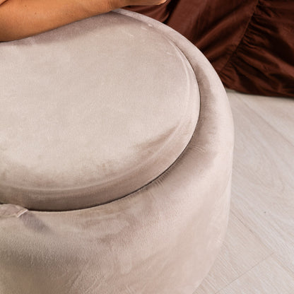 Nala – pouf contenitore in velluto con vassoio reversibile