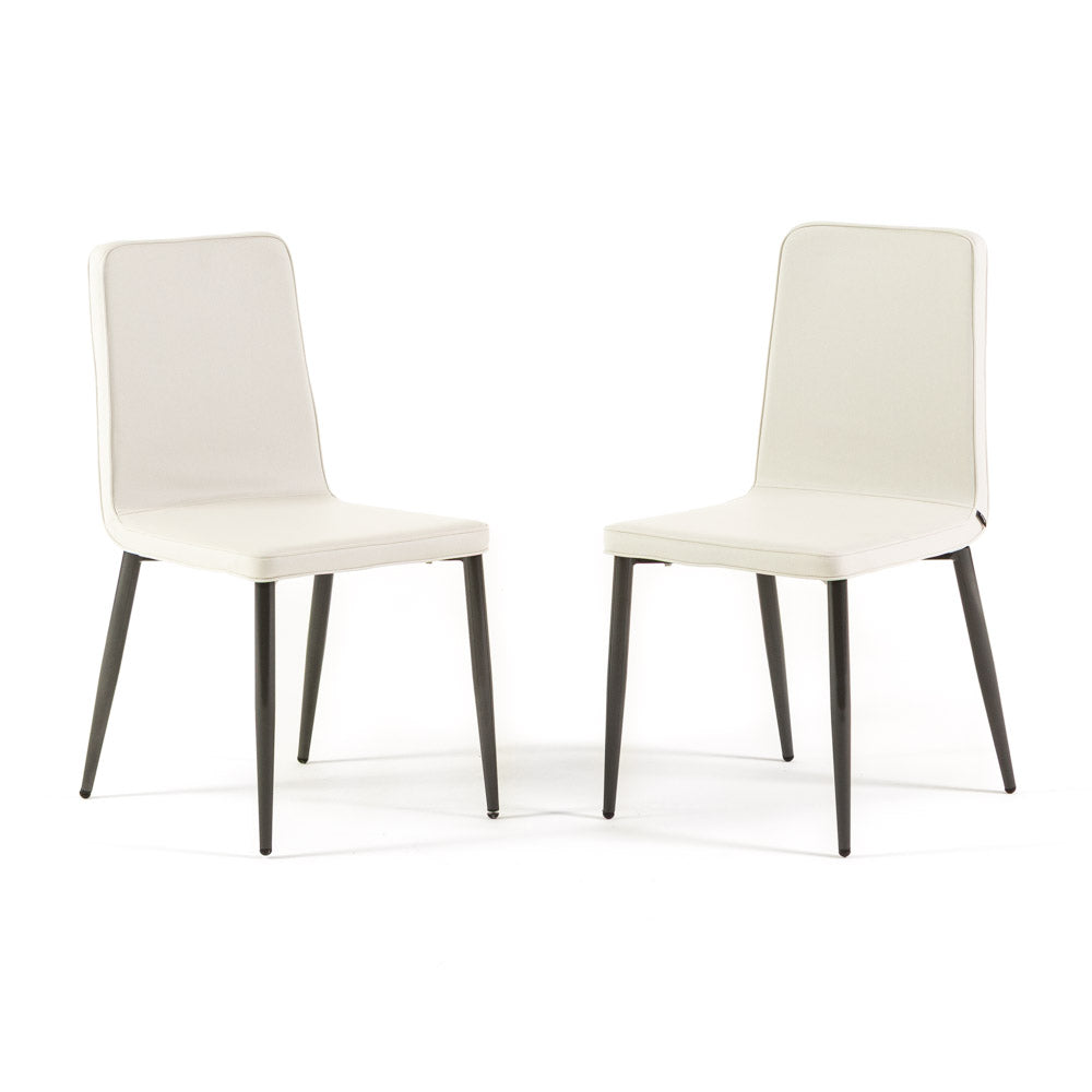Mina – sedia imbottita in tessuto con struttura in legno, colore bianco avorio, gambe grigio scuro