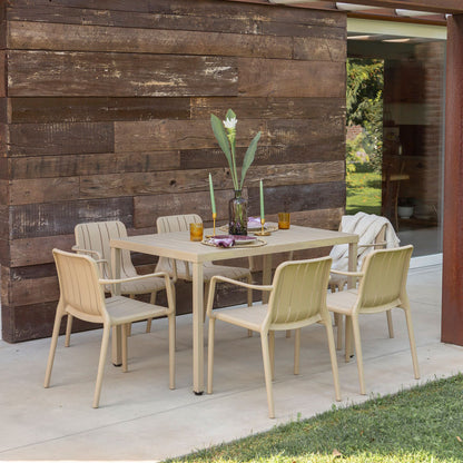 Zeno & Ginny set pranzo da giardino 6 posti con tavolo effetto legno