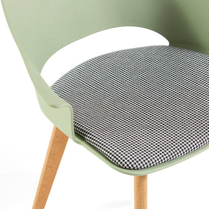 Marta – sedia in resina con gambe in legno e cuscino