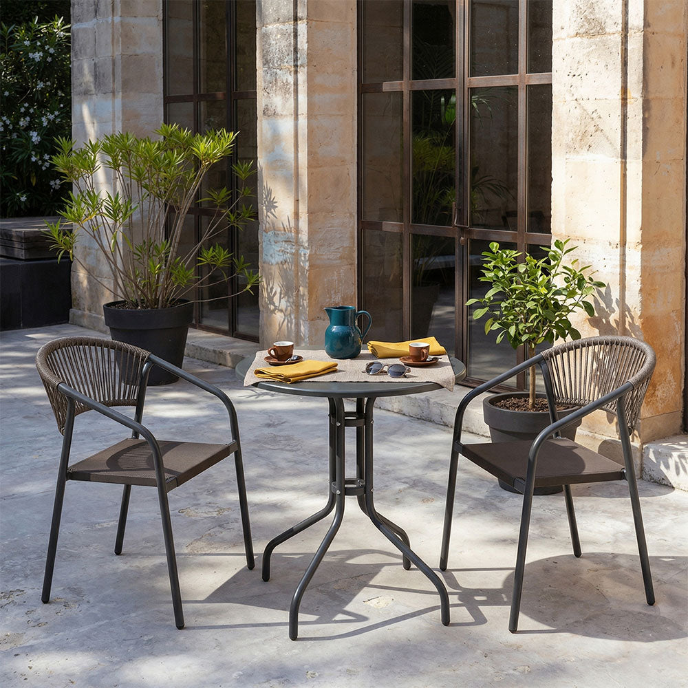 Max + Gaia set da esterno con tavolino e sedie impilabili