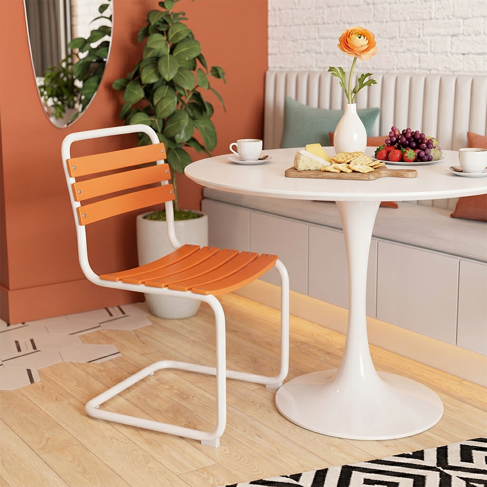 Nadia – sedia in acciaio con doghe in polipropilene