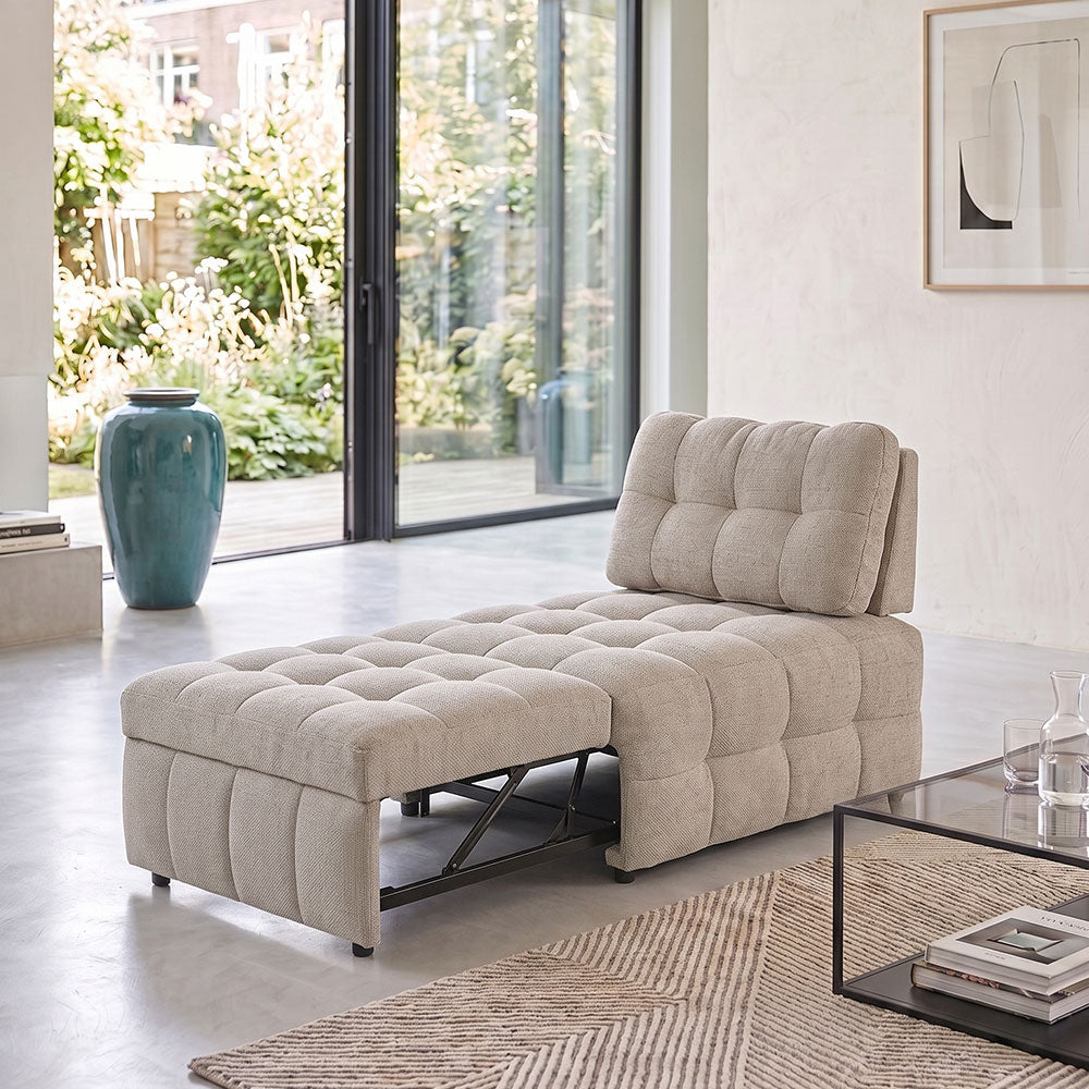Flow – poltrona imbottita in bouclé con seduta regolabile