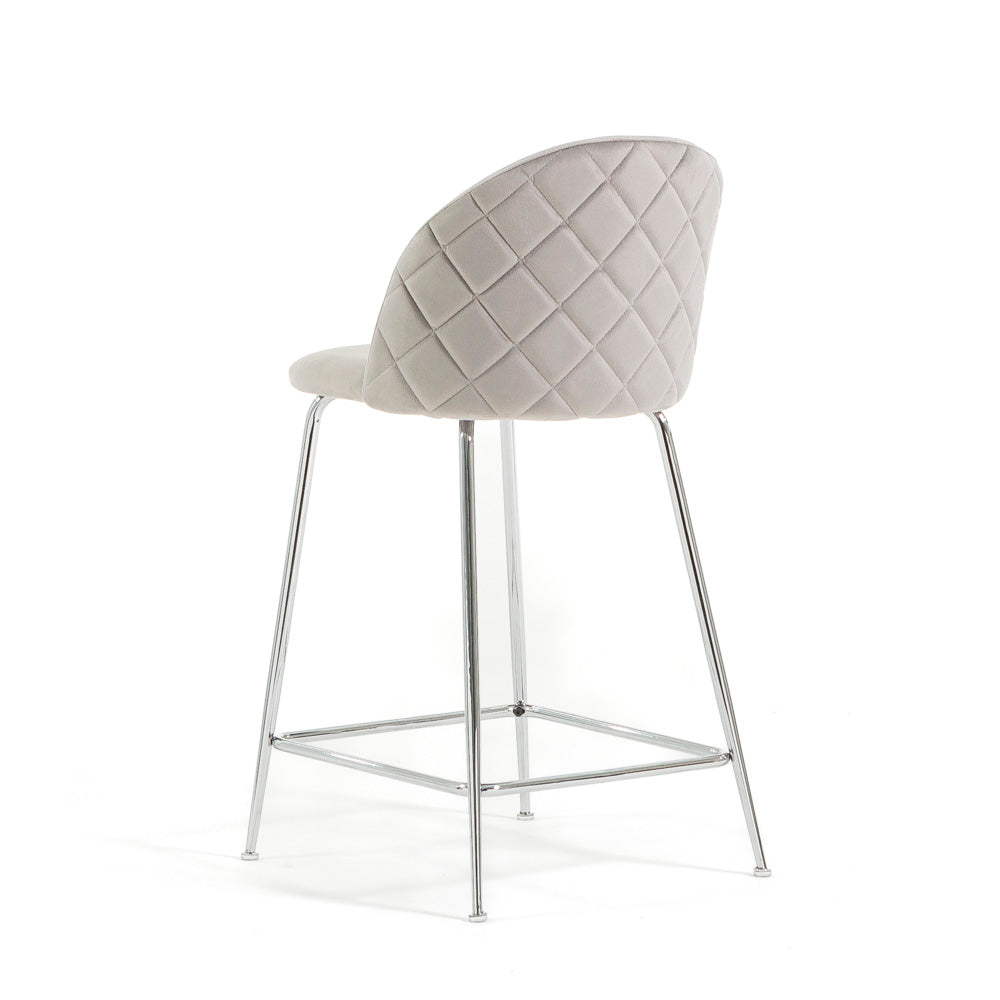 Sara XL – sgabello da cucina in velluto e gambe metallo