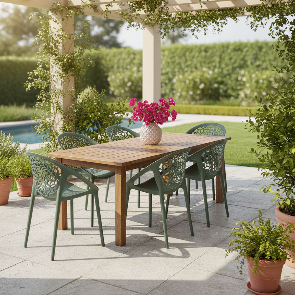 Ambra – sedia in polipropilene da giardino dal design traforato
