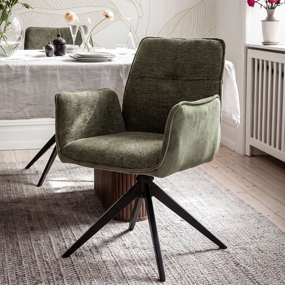 Evelyn – Poltroncina in doppio tessuto con gambe in metallo